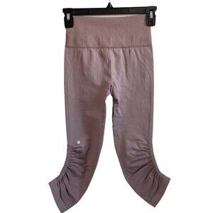 NEW Lululemon Awakening Crop  17" Misty Mauve Size 4